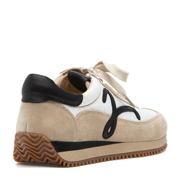 Jildor Sneaker - Picture 2 of 2